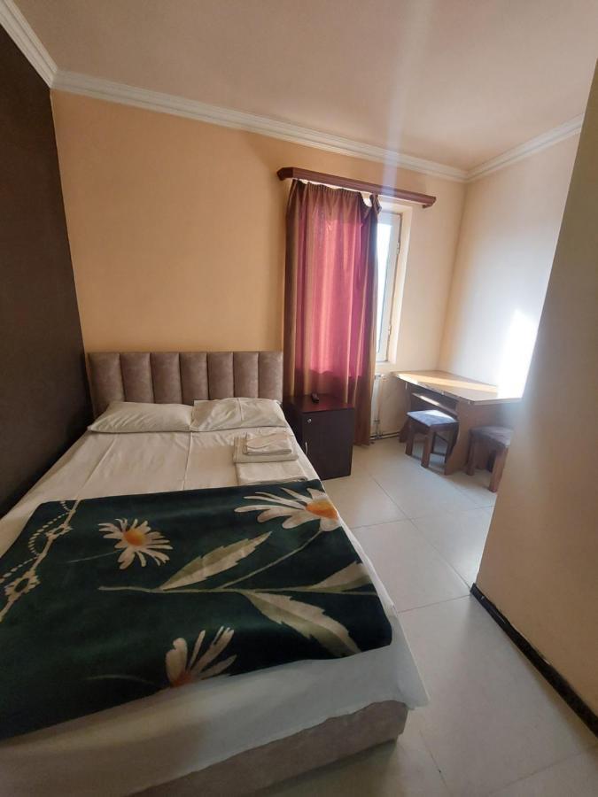 Rp Hotel- Hostel Jerevan Eksteriør bilde